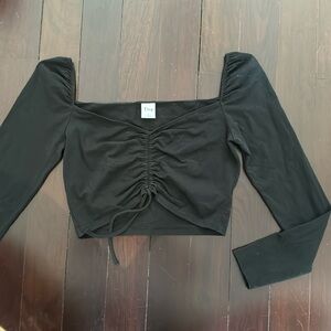Aritzia TNA long sleeve crop top